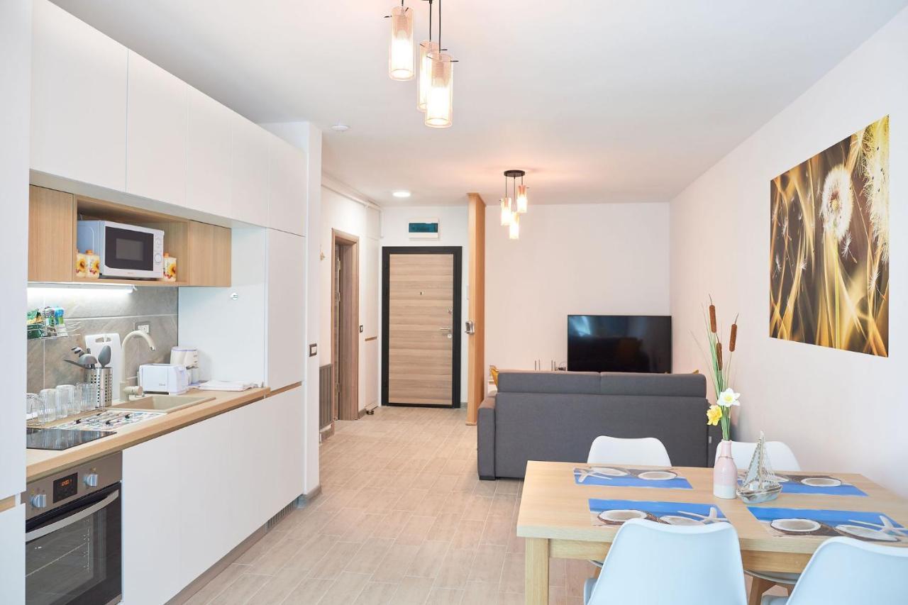 Opal Luxury Apartment 92 Spa N Pool Beach Resort Нэводари Экстерьер фото
